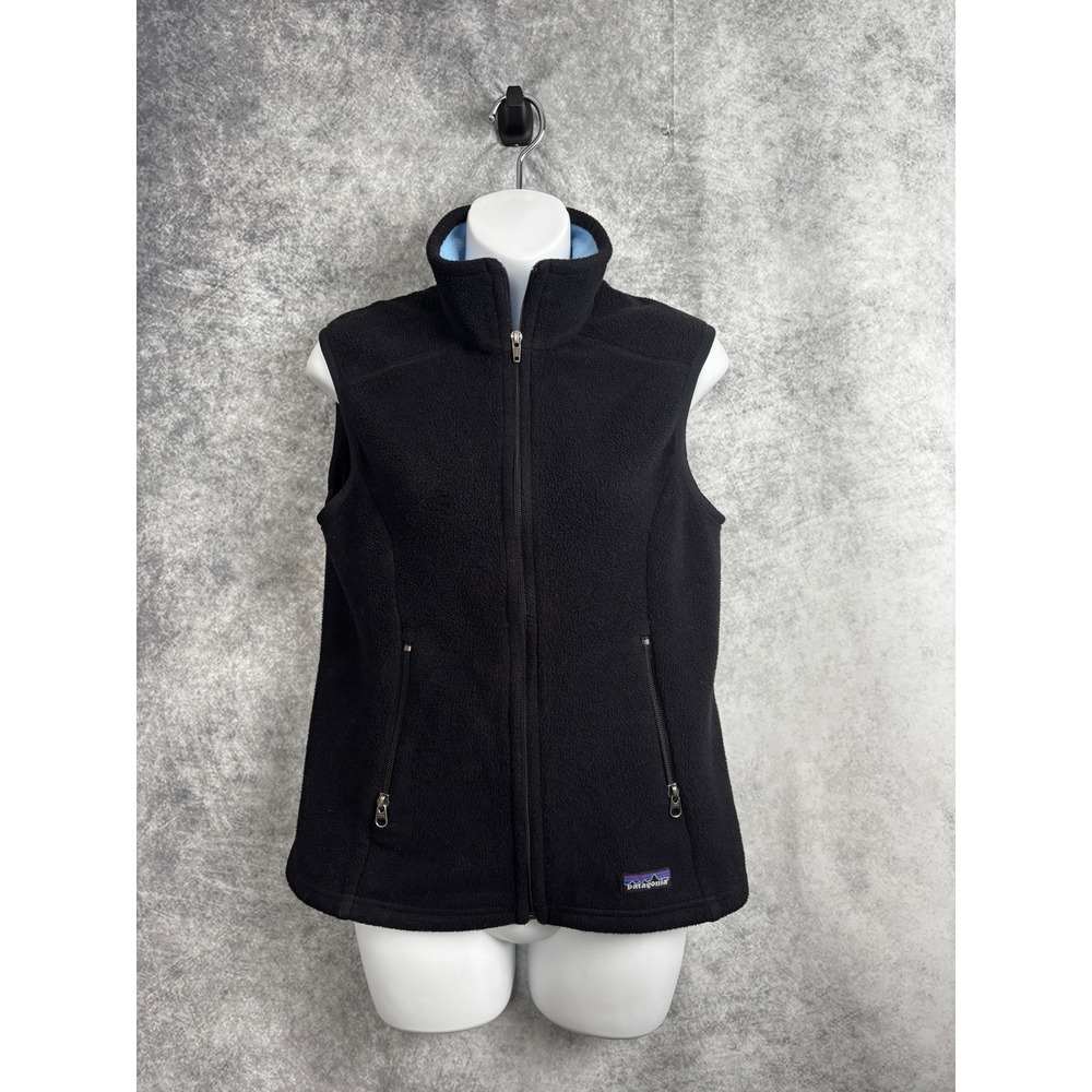 Patagonia Women's Vintage Synchilla Vest in Black Size Medium